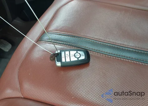 2018 Ford F-150 King Ranch z USA, uszkodzony, nr VIN 1FTEW1E5XJFE58707